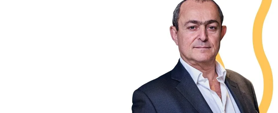 Man in suit, yellow and white background