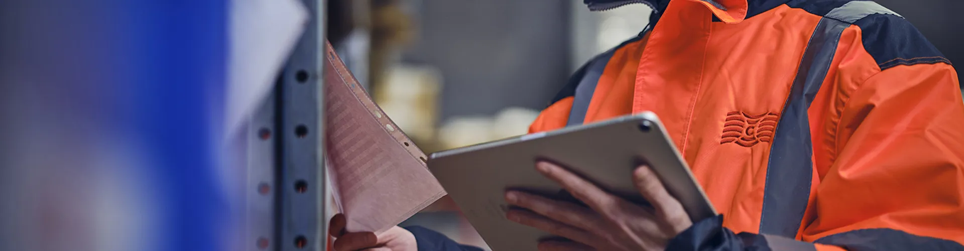 quayside management employees checking stock