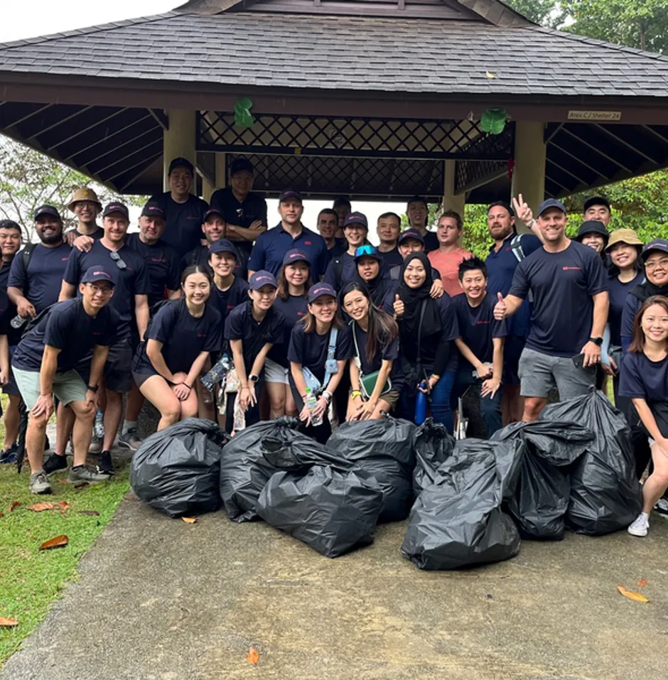 Ghana team beach clean